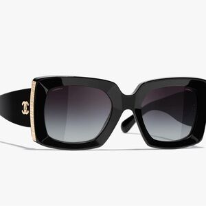 CHANEL Black Oversized Sunglasses
